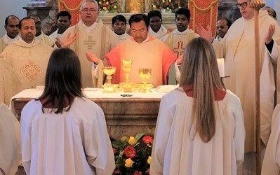 Amtseinführung von Pater Robin Xavier