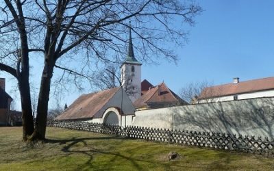 Pater Robin bittet zum täglichen Gebet