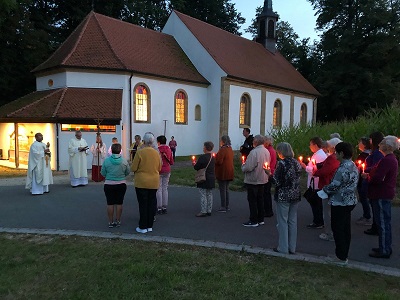 Lichterprozession am Fatima-Tag