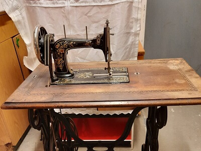 Nähmaschine