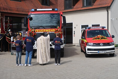 Florianstag mit Fahrzeugweihe