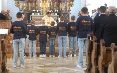 Feuerwehr weiht am Florianstag neues Fahrzeug ein