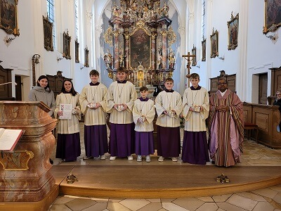 Pfarrei Vilseck verabschiedet langjährige Ministranten