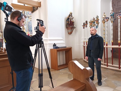 Prozessionsstangen – Eine Besonderheit in der Pfarrei Vilseck