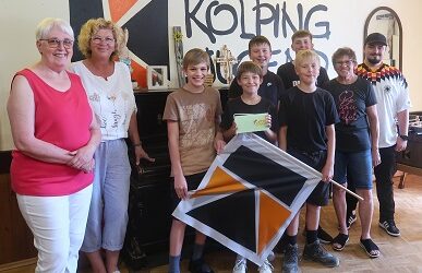 Schnäppchenladen spendet an Kolping-Jugend